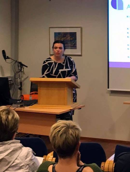 Sirrý Sif Sigurlaugardóttir kynnti starfsemi Alzheimersamtakanna. 