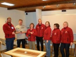 Á myndinni eru: Valdimar Pétursson, Björgunarsveit, Sigurður Bjarni Rafnsson, frá Skíðasvæðinu, Guðrún Ingólfsdóttir, Gunnar Pétursson, Guðný Guðmarsdóttir, Ólafía K. Sigurðardóttir og Kristín Br. Ármannsdóttir frá Slysavarnadeild Skagfirðingasveitar.