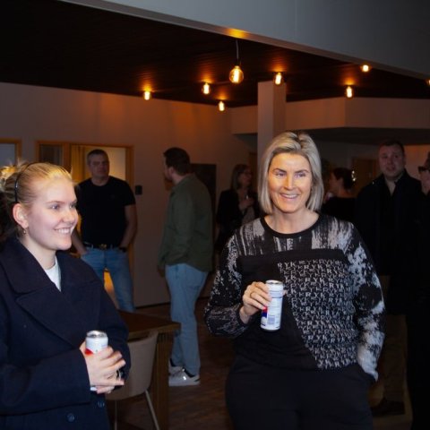 arna-run-arnarsdottir-og-pjeturina-laufey-jakobsdottir-.jpg