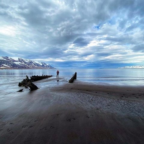 Myndað í blíðunni í apríl 2020, Auður Steingrímsdóttir um borð. Mynd: Svala Guðmundsdóttir 