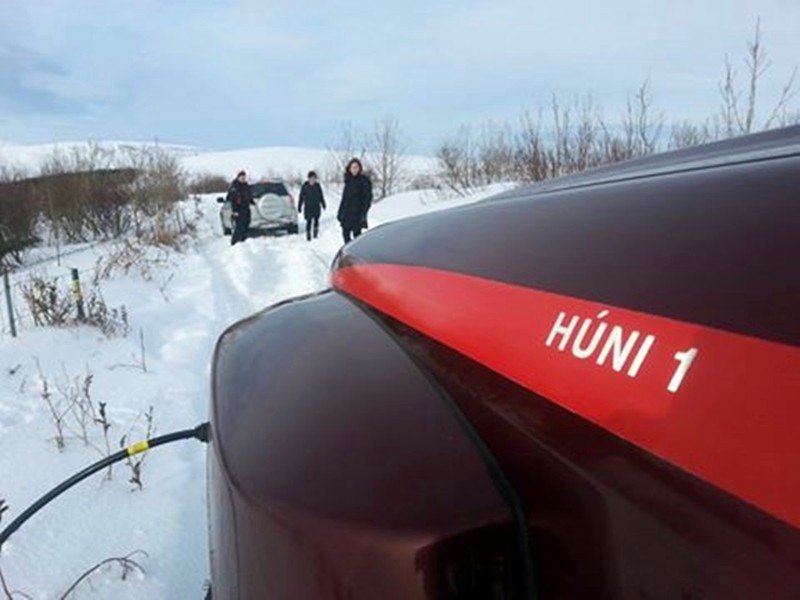 Björgunarsveitina Húnar fór í vikunni sem leið í þrjú útköll til að aðstoða ferðamenn sem lent höfðu í vandræðum. Mynd: fésbókarsíðu Húna.