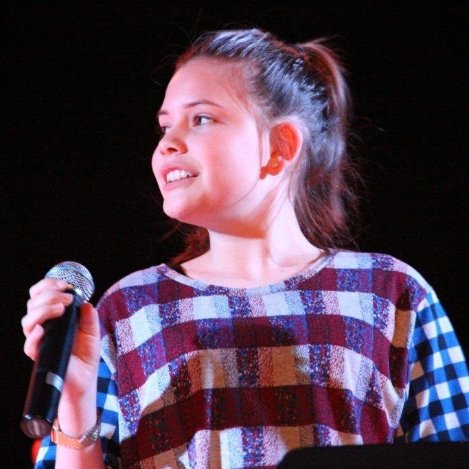 600 ungmenni, leiðtogar og prestar í heimsókn á Hvammstanga - Myndir