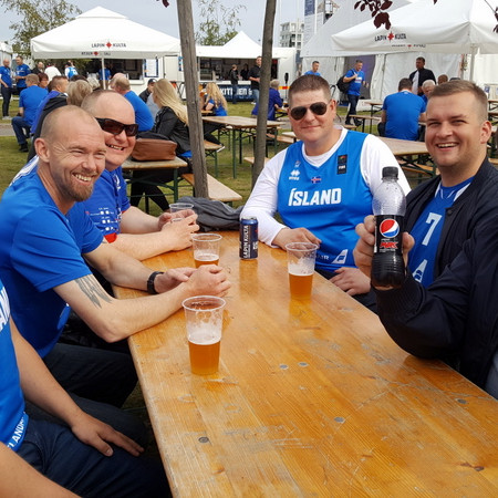 Skagfirðingar fjölmenntu á Eurobasket – Myndir