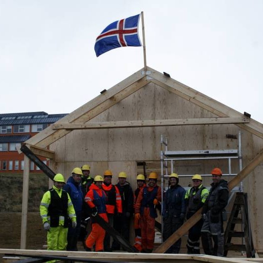 Námskeið til undirbúnings fyrir sveinspróf í húsasmíði