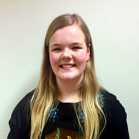 Rannveig Sigrún eftir vel heppnaða keppni á Norður-orgi. Mynd: husfritimans.is.