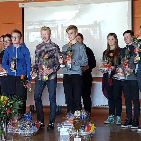 Þátttakendur í Stærðfræðikeppni Fjölbrautaskóla Norðurlands vestra, Menntaskólans á Tröllaskaga og 9. bekkjar fór fram í FNV í gær. Mynd/FNV