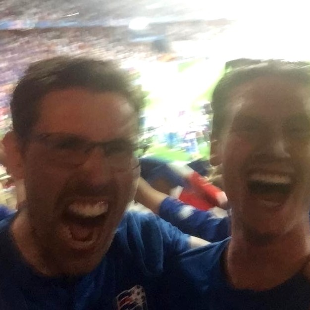 Ingvi Hrannar Ómarsson segir hoppin og geðshræringin, þegar flautað var til leiksloka, eftirminnilegust frá leik Íslands og Englands í Nice en þeir bræðurnir Stefán Arnar áttu þar stórkostlega og ógleymanlega stund. Mynd/Ingvi Hrannar.