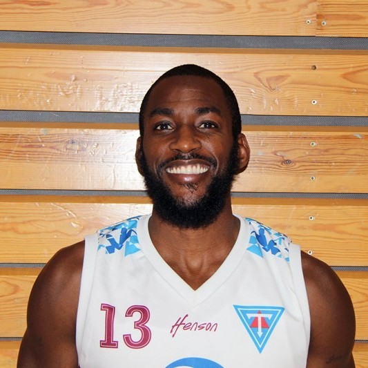 Darrel Lewis var bestur í liði Tindastóls.