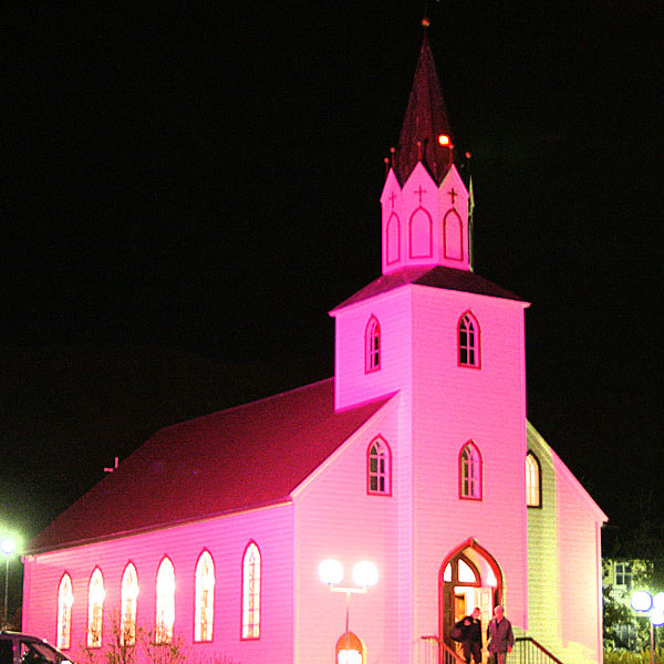 Sjálfstyrkingarnámskeið fyrir konur verður haldið í Sauðárkrókskirkju í september og október.