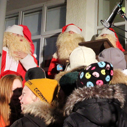 Ærslafullir jólasveinar á Kirkjutorginu. Mynd: PF