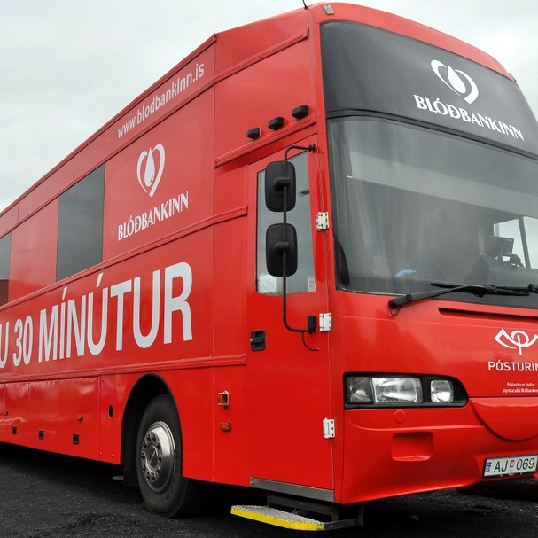 Blóðbankabíllinn á ferðinni