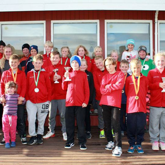 Hressir krakkar að loknu golfmaraþoni sl. sumar. Mynd:GSS