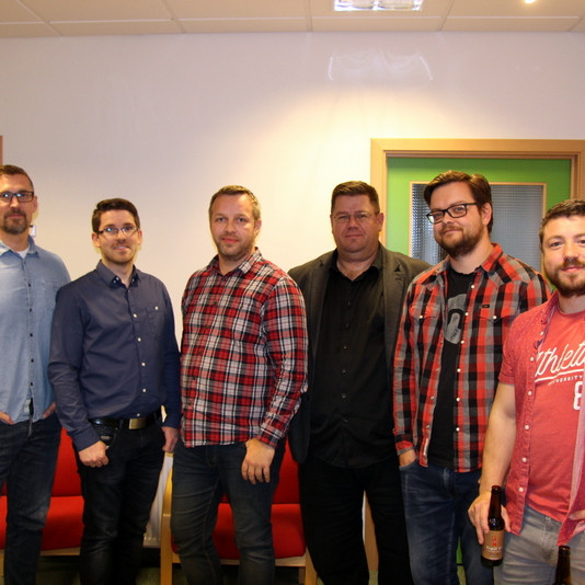 Hluti starfsmanna Stefnu sem komu á opnun skrifstofunnar á Sauðárkróki. Ingólfur Sigfússon, starfsmaður fyrirtækisins á Sauðárkróki er annar frá vinstri. Mynd: PF.