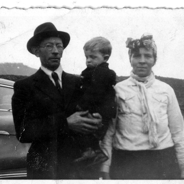 Konan í dalnum og dæturnar sjö