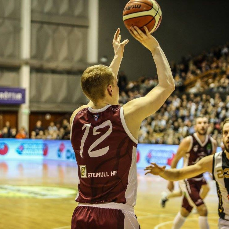 Viðar settann í gærkvöldi. Hér er hann í sigurleiknum gegn KR á dögunum. MYND: HJALTI ÁRNA