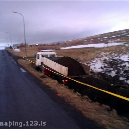 Breikkun á gönguleið við Laugarbakka