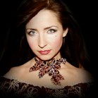 Alexandra Chernyshova syngur í Skagfirðingabúð í dag