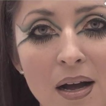 Nýtt tónlistarmyndband með Alexöndru Chernyshovu