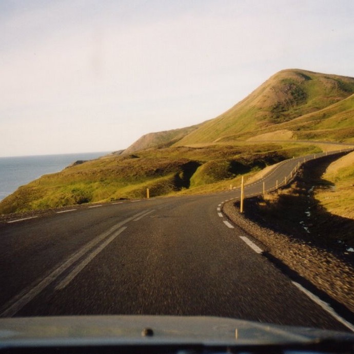 Slitlagið fræst upp vegna jarðsigs