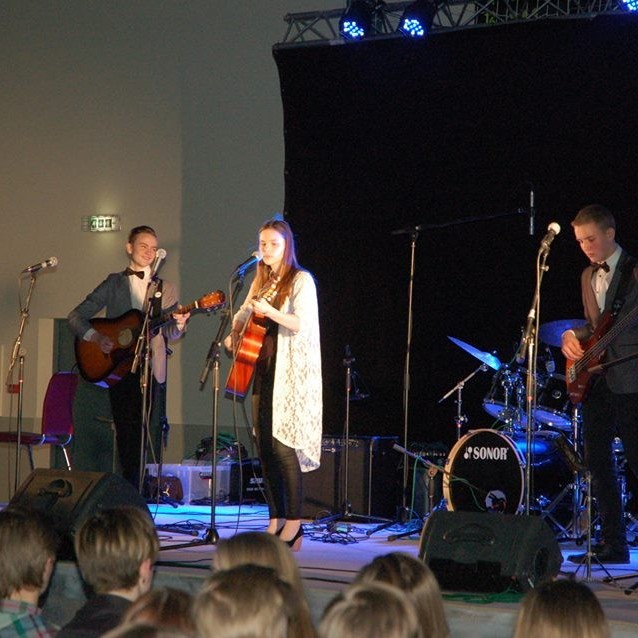 Sigurvegari söngkeppni Friðar 2014 var Áróra Árnadóttir. Ljósm./Skagafjordur.is.