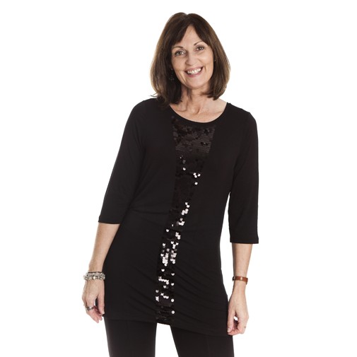 Beauty in Black í kaffihúsinu Við Árbakkann