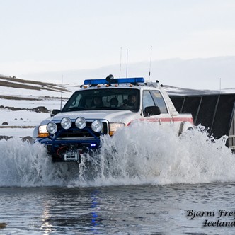 Blanda til aðstoðar á Þverárfjalli