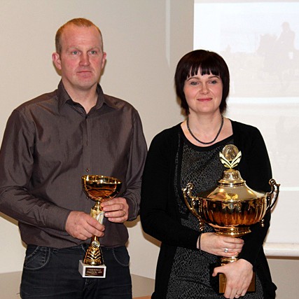 Ytra-Vallholt hrossaræktarbú Skagafjarðar 2013 - Uppfært