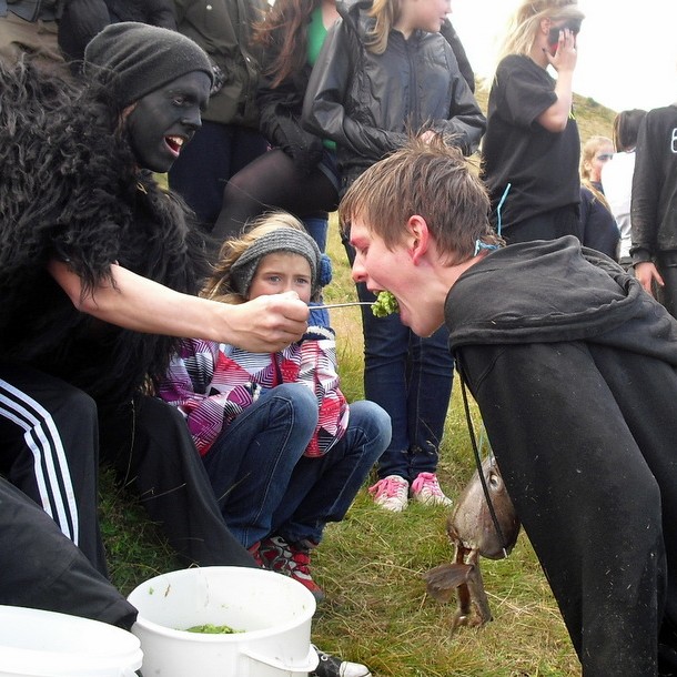 Busar vígðir í FNV - myndband