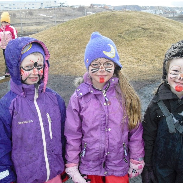 Útskrift elstu barna Ársala