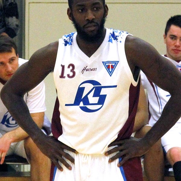 Lewis rjúkandi heitur í Röstinni