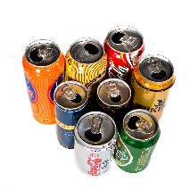 Safna flöskum til styrktar Svíþjóðarferð