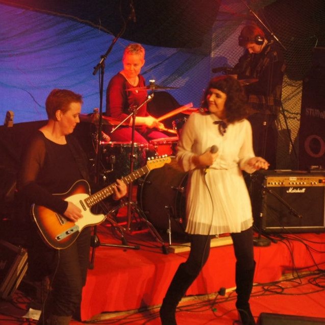 Prýddu plakat í skagfirsku sólarlagi ´84