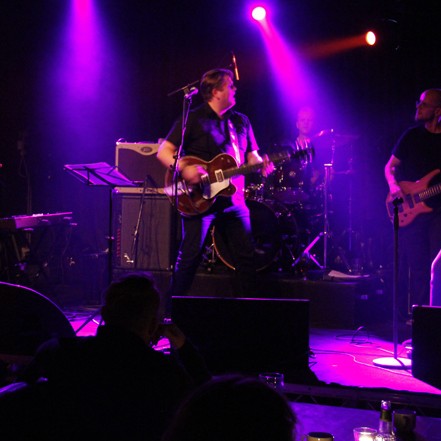 Dúndurfréttir á Mælifelli í kvöld