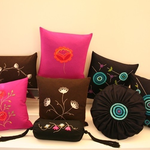 Handverkssýning og kaffisala í Hnitbjörgum