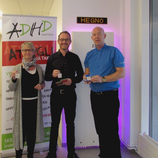 Frá afhendingu endurskinsmerksins á Hólmsheiði.