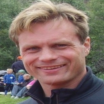 Friðrik heiðraður fyrir vel unnin störf