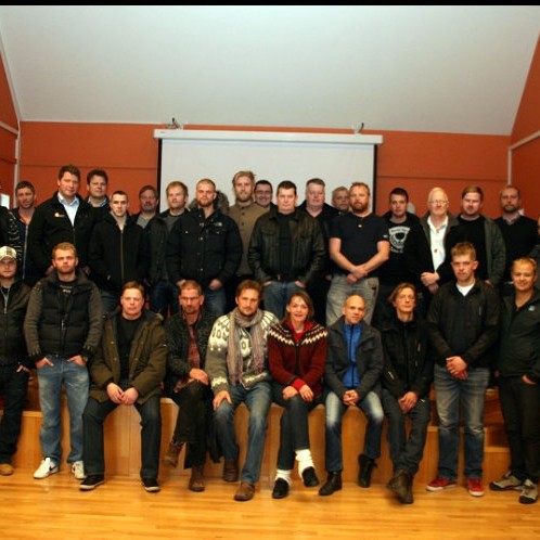 Plastbátasmíðin hafin við FNV