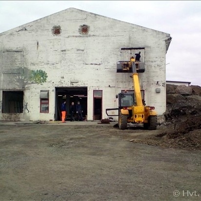 Selasetur Íslands flytur sig um set.