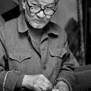 Auglýsing um lausa íbúð fer í fínustu taugar Geirlaugs