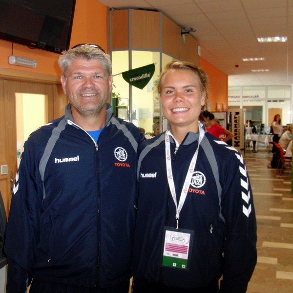 Helga Margrét hætt keppni