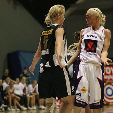 Birna og Helga munu berjast um titilinn