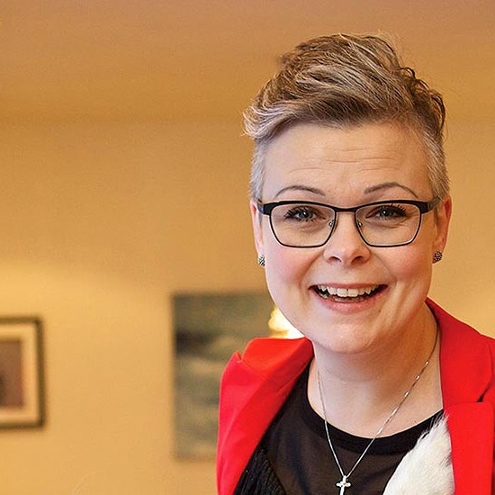 Jólalögin best beint frá hjartanu / HILDUR EIR