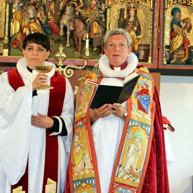 Hólahátíð í blíðskaparveðri