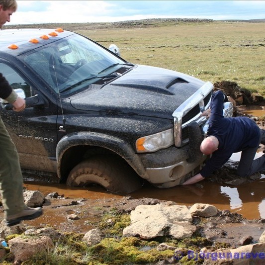 Flugeldasala Húna hefst í dag