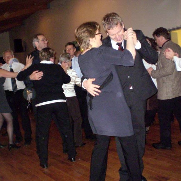 Árshátíð Hvells aflýst