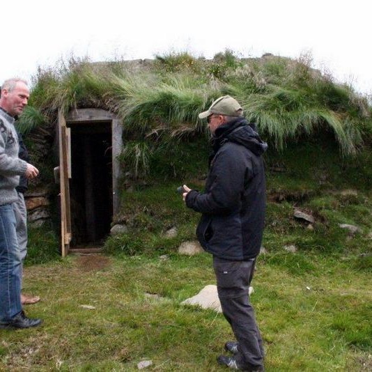 Hliðskjálf við Réttarvatn endurgert