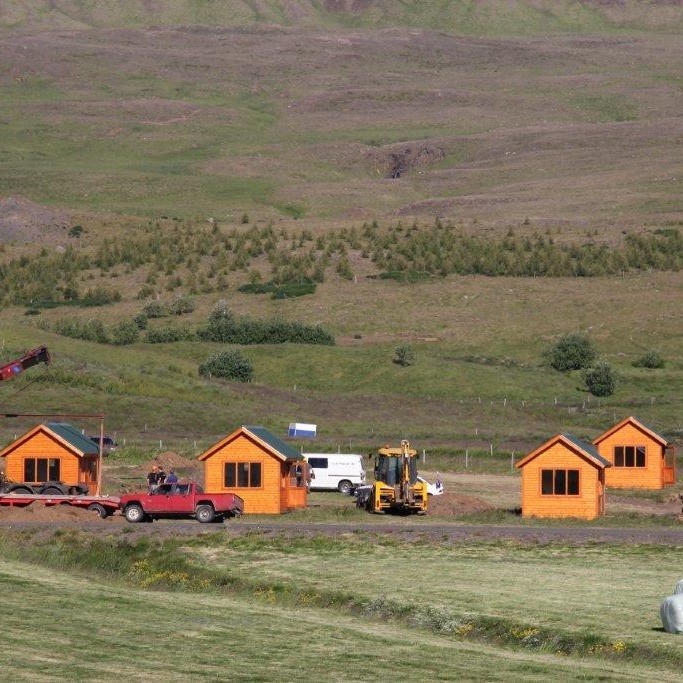 Myndir af smáhýsum á Hvammstanga