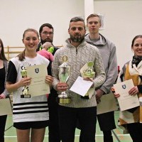 Á meðfylgjandi mynd má sjá tvo verðlaunahafanna ásamt öðru frambærilegu íþróttafólki sem fékk viðurkenningu fyrir að vera í efstu sjö sætunum í kjörinu. Frá vinstri; Eva Dögg Pálsdóttir, Dagbjört Dögg Karlsdóttir, Aðalsteinn Grétar Guðmundsson, Ísólfur Líndal Þórisson, Hannes Ingi Másson og Vigdís Gunnarsdóttir. Ljósm./Norðanátt.is