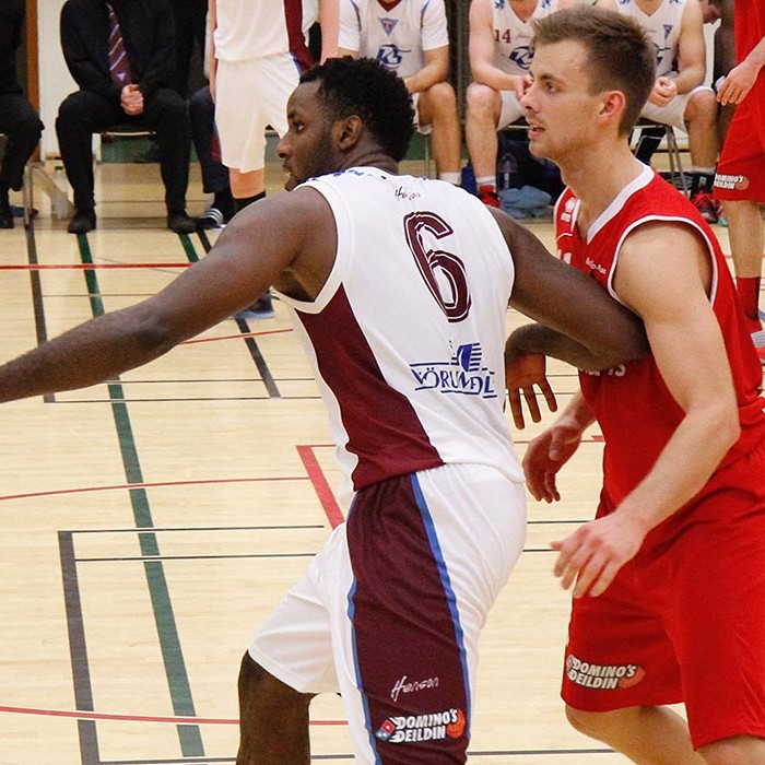 Stólarnir náðu ekki að stela stigunum í Stykkishólmi