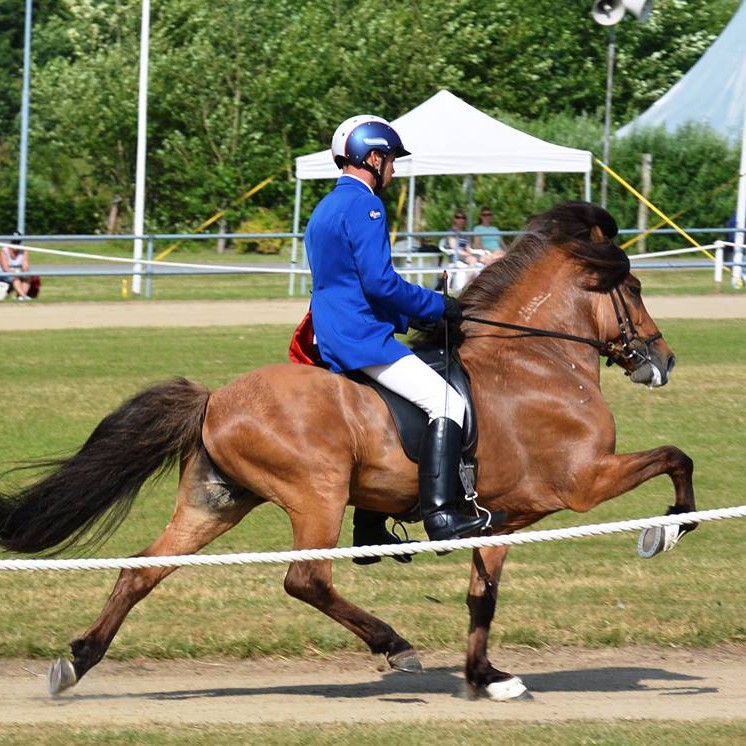 Tölthorninu hampað í sjötta sinn